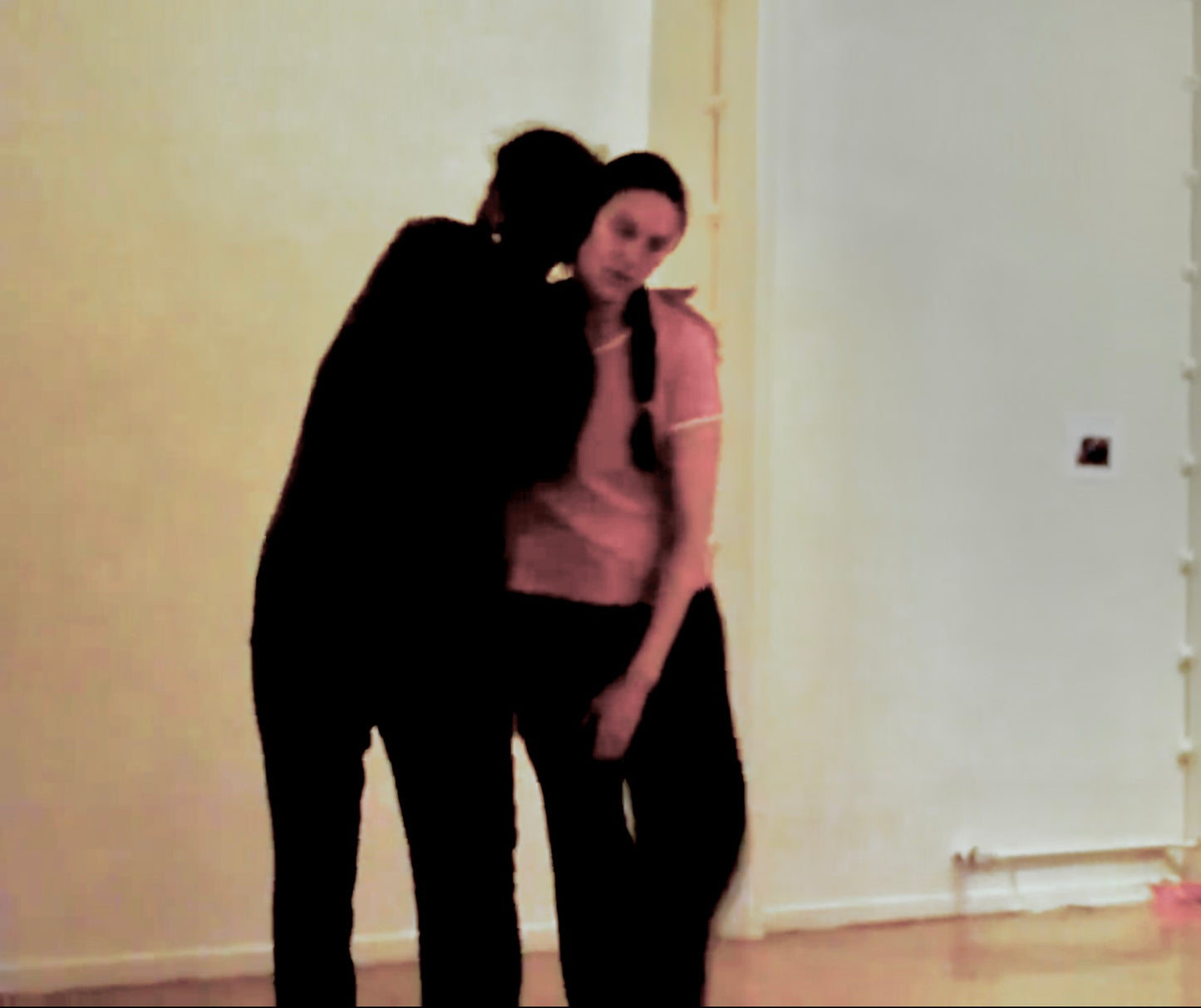 Avec Qui Est Ce Que Vous Dansez? Contact Improvisation et Vos Sens